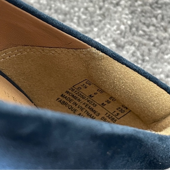 Clarks Artisan Multi-Colored Suede Block Heel Pumps Size 6 | Office Siren Academ - Picture 7 of 10